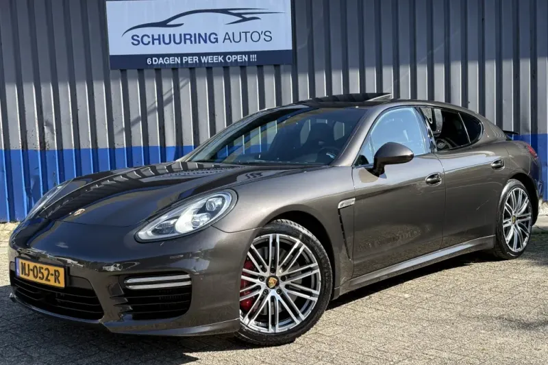 Porsche Panamera (2013)