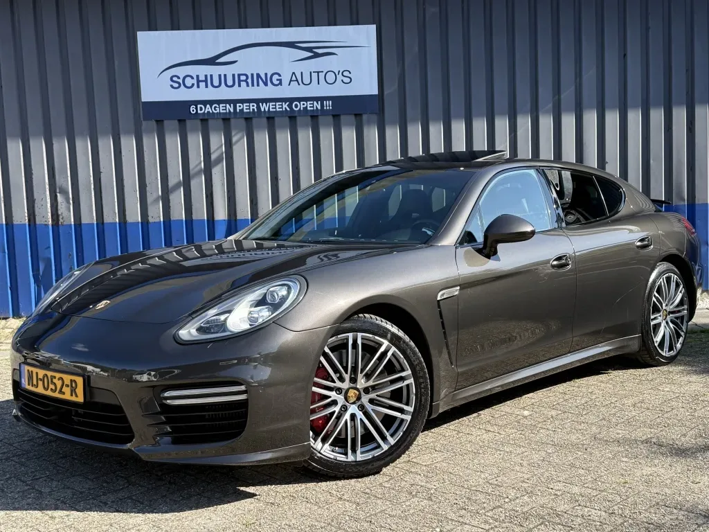 Porsche Panamera (2026) — foto 1