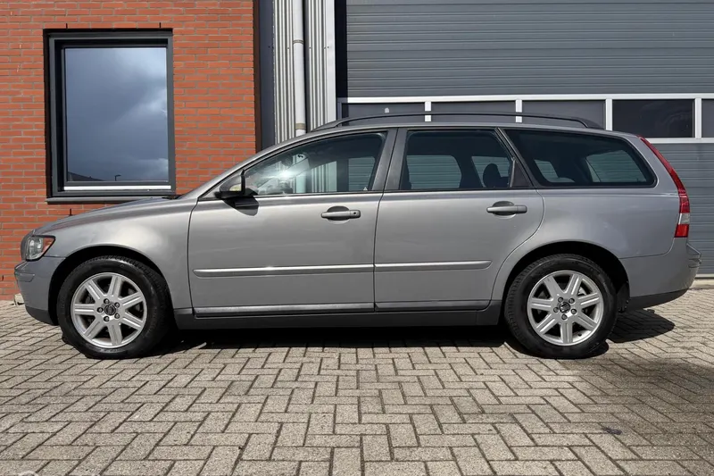 Volvo V50 (2006)