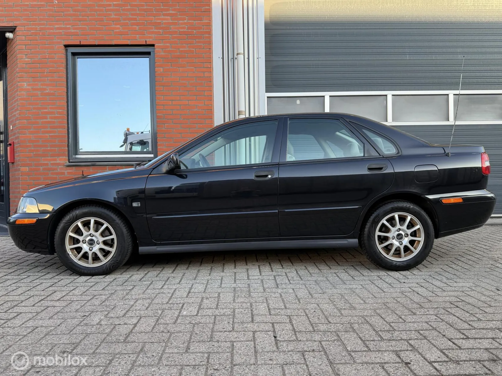 Volvo S40 (2004) — foto 1