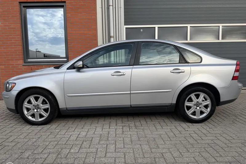 Volvo S40 (2006)
