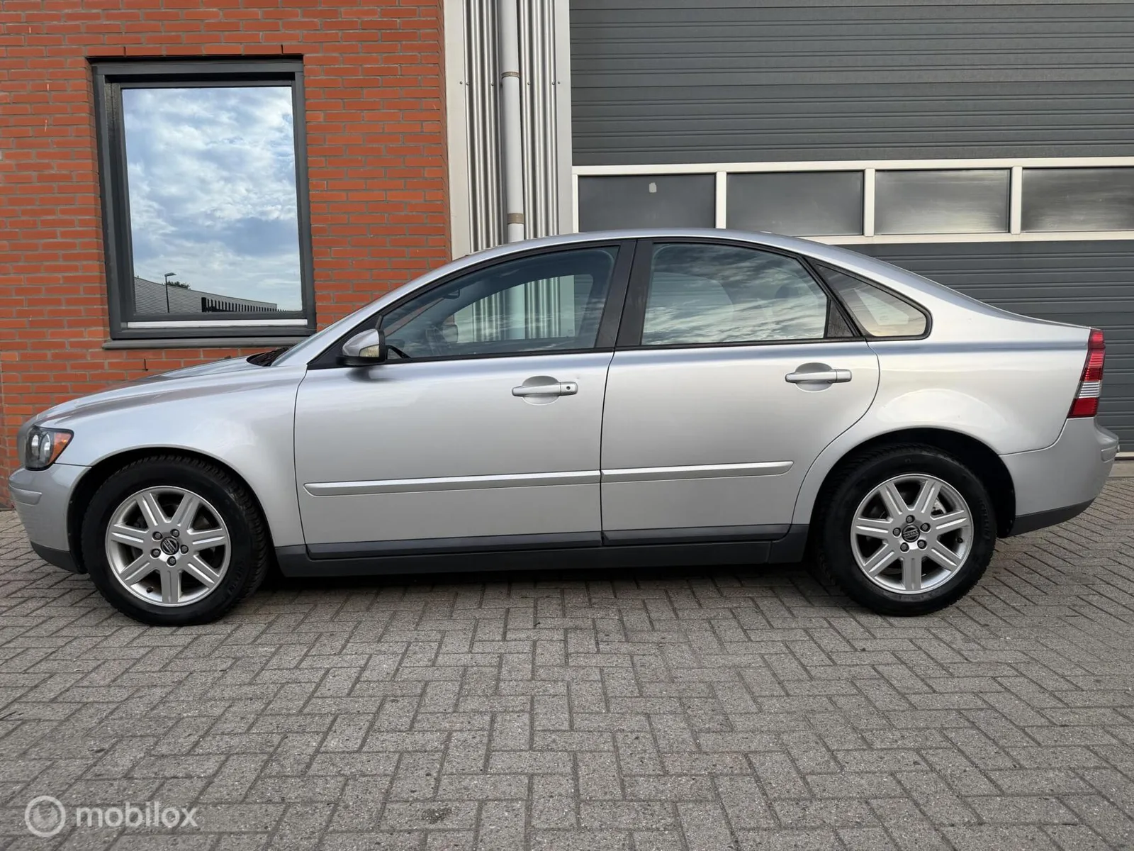 Volvo S40 (2006) — foto 1