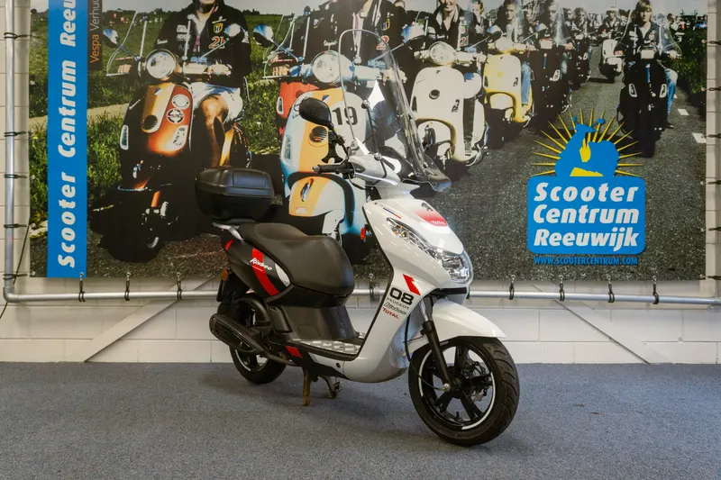 Peugeot Kisbee 4T (2021)