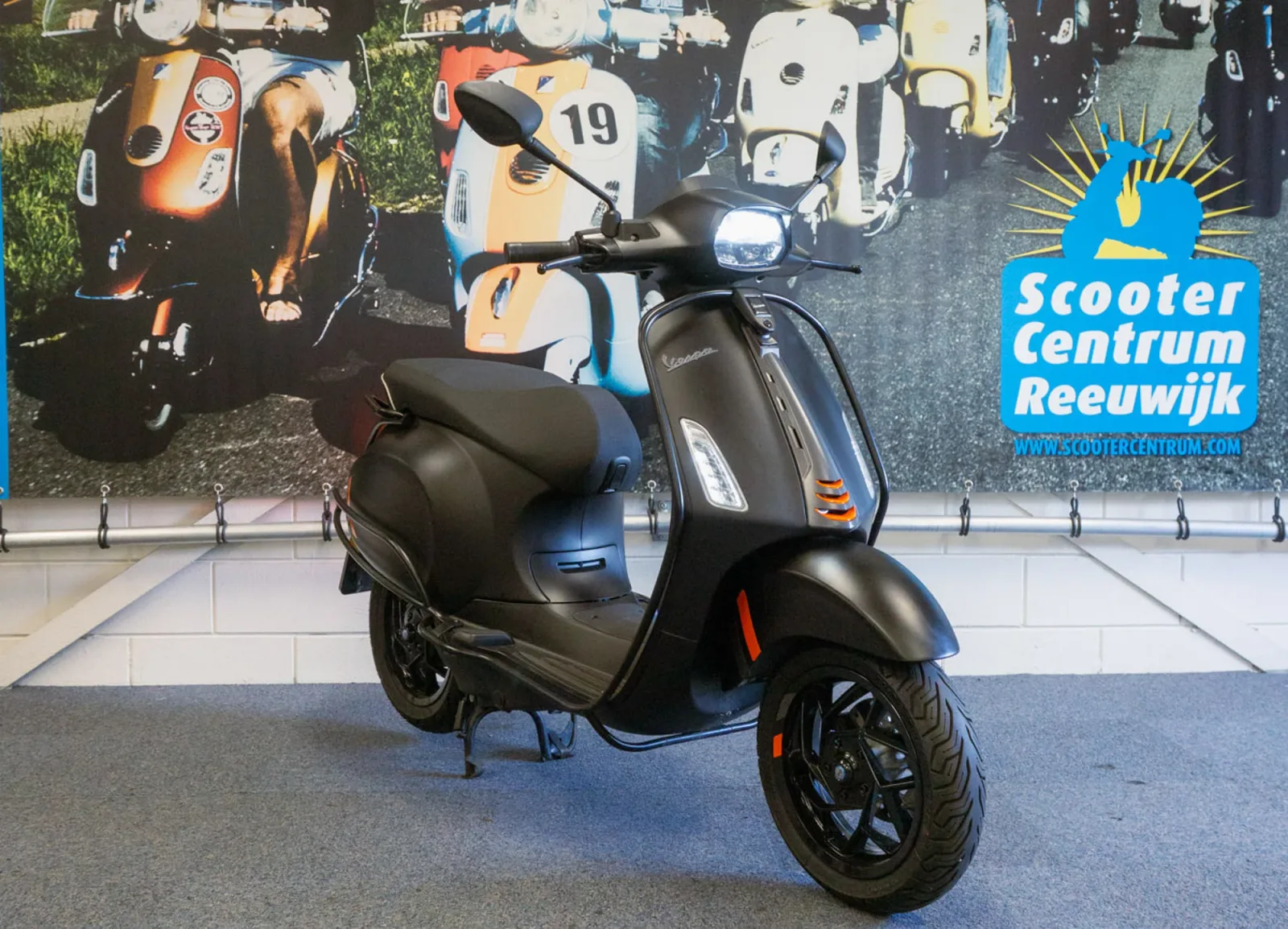 Vespa Sprint (2024) — foto 1