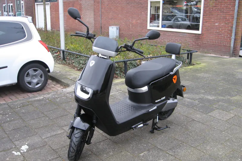Yadea E8S (2026)
