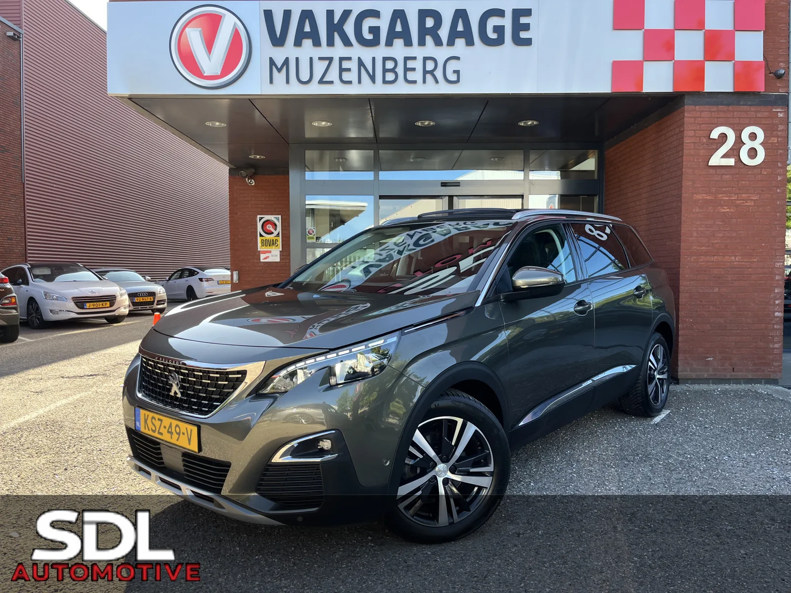 Peugeot 5008 (2019) — foto 1