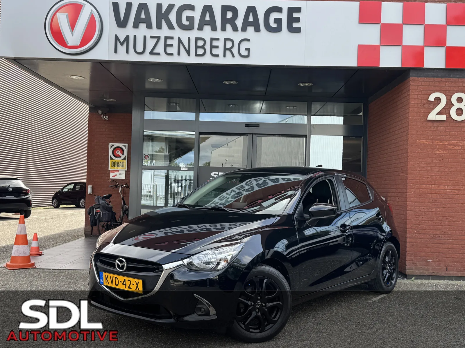 Mazda 2 (2019) — foto 1