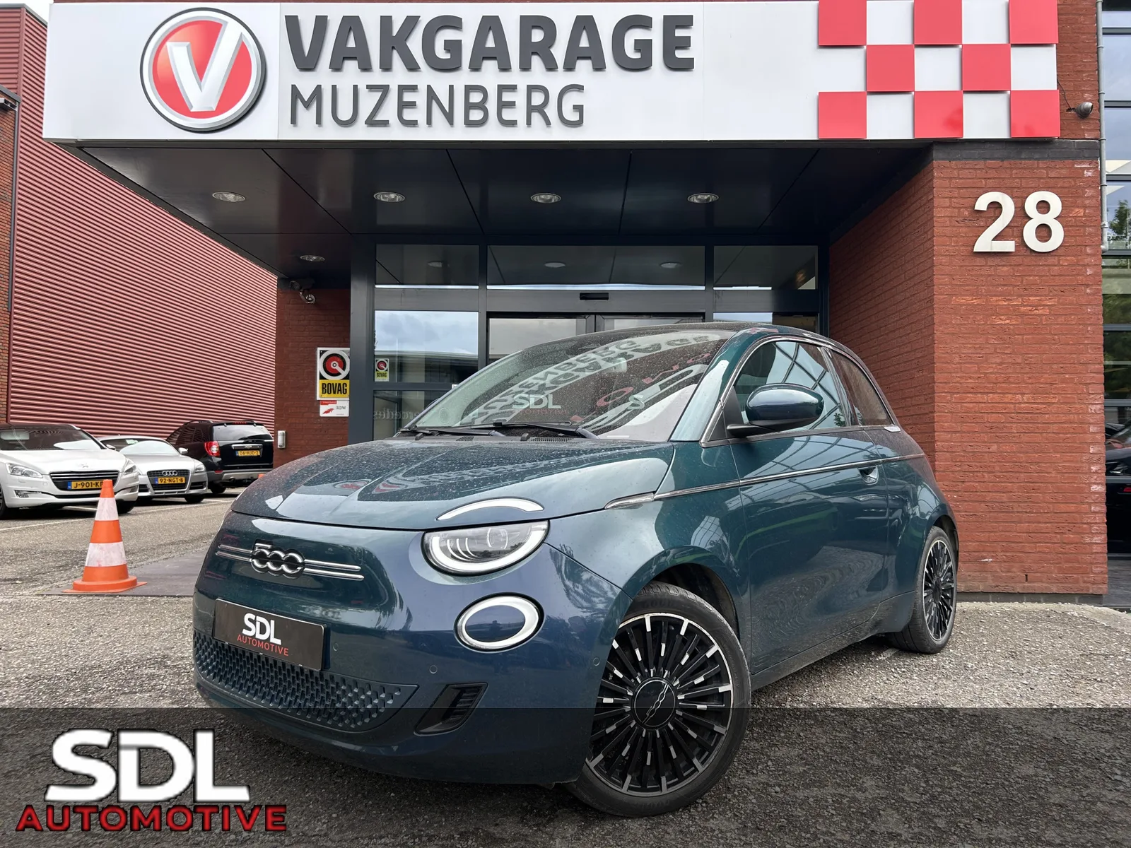 Fiat 500e (2021) — foto 1