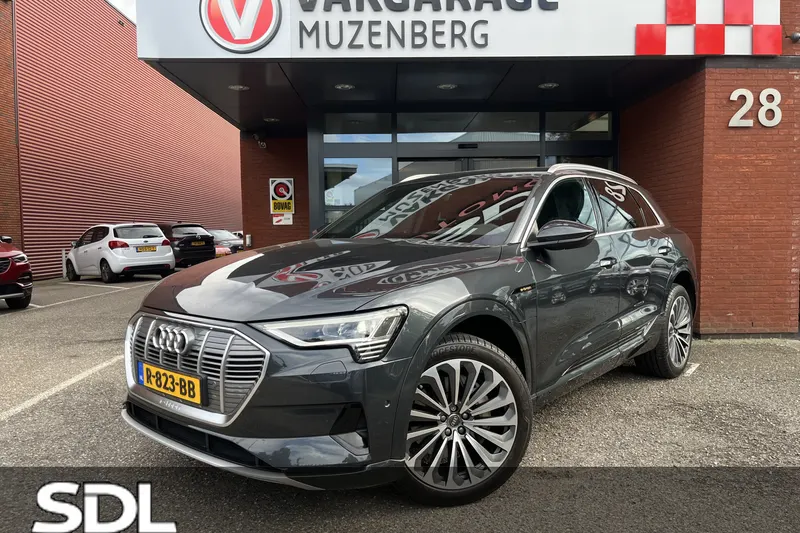 Audi e-tron (2022)