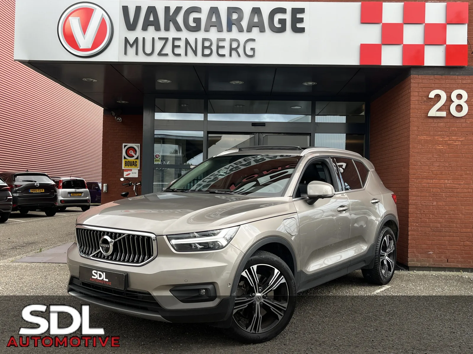 Volvo XC40 (2020) — foto 1