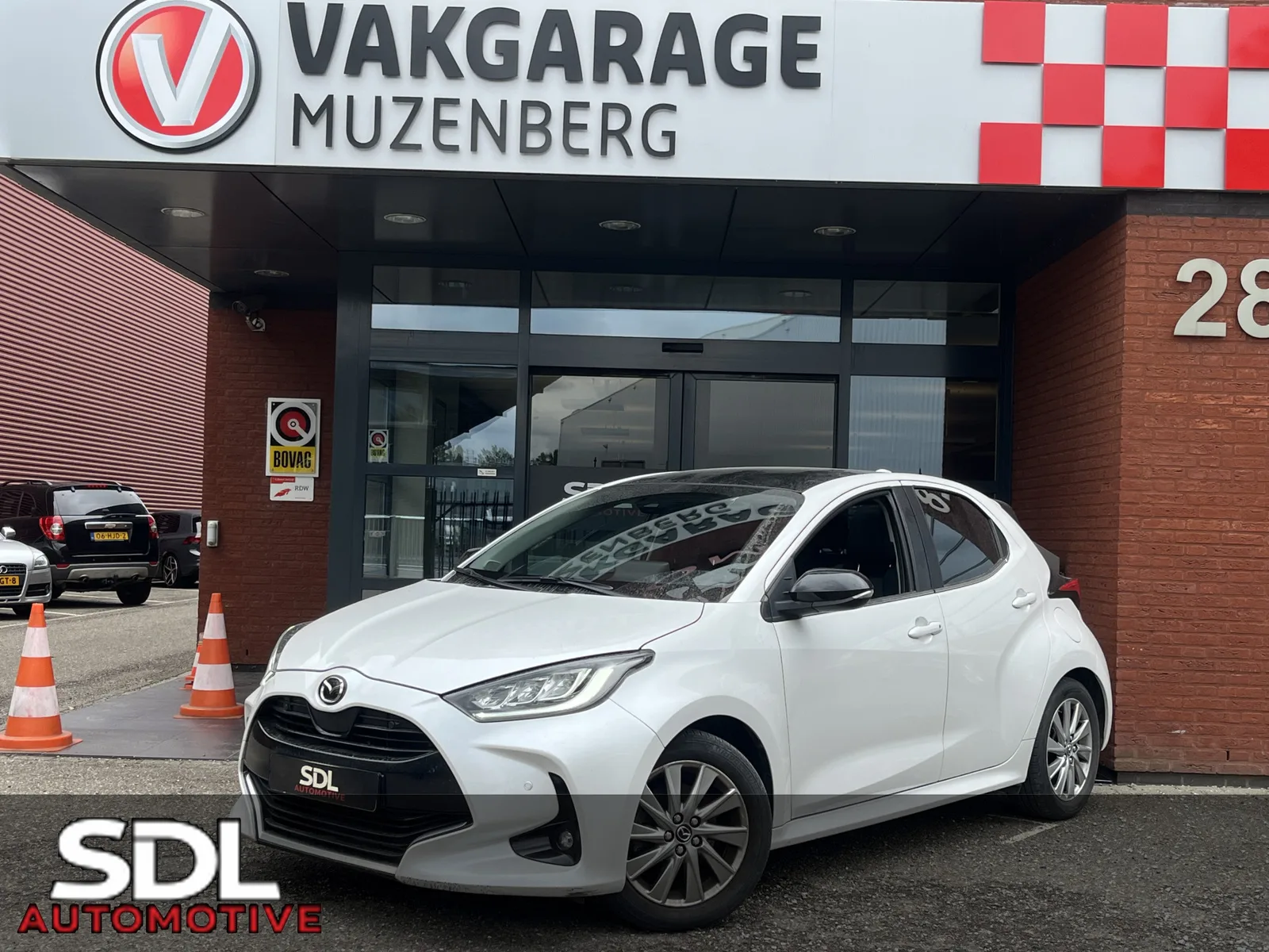 Toyota Yaris (2022) — foto 1