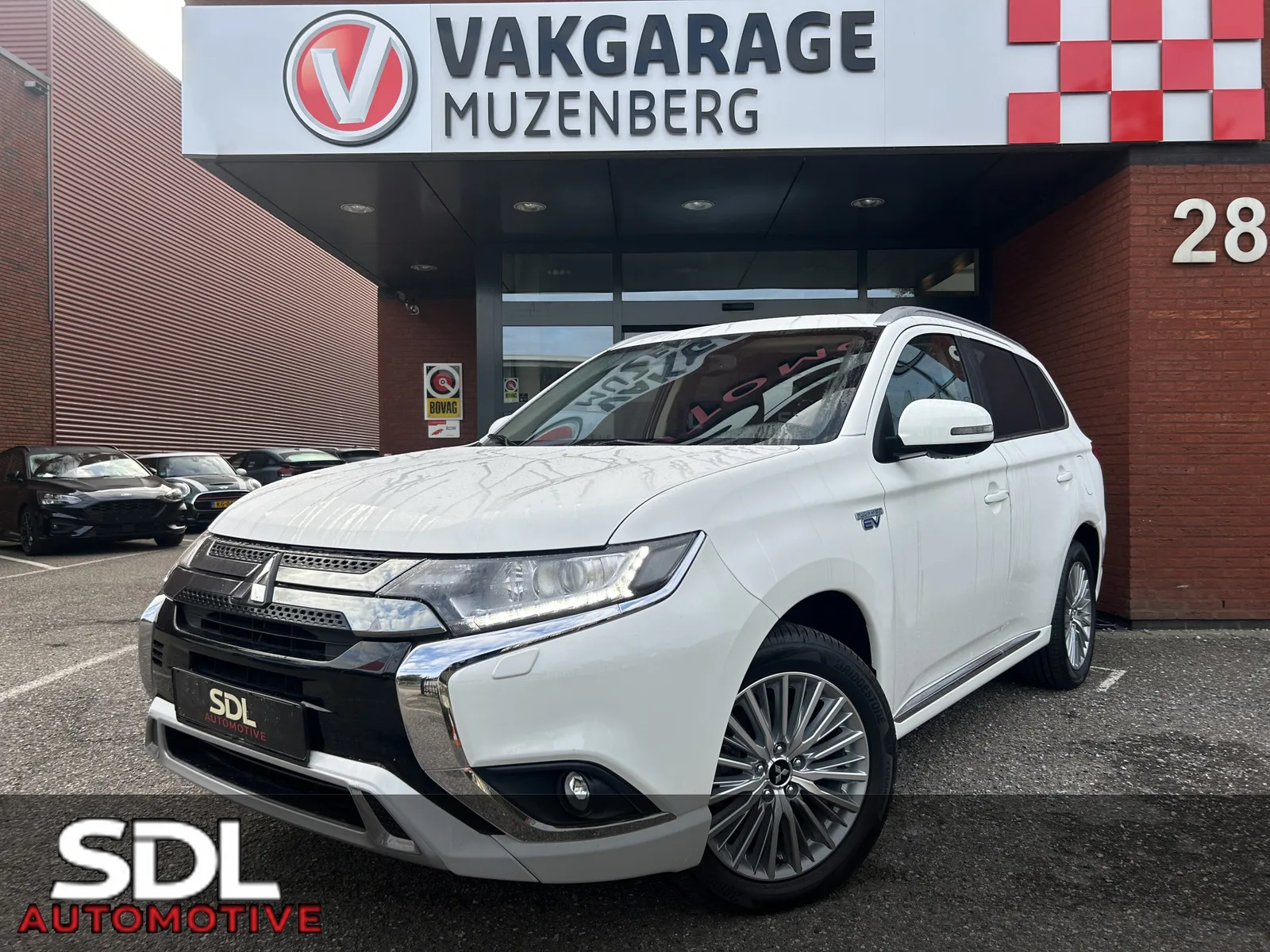 Mitsubishi Outlander (2020) — foto 1