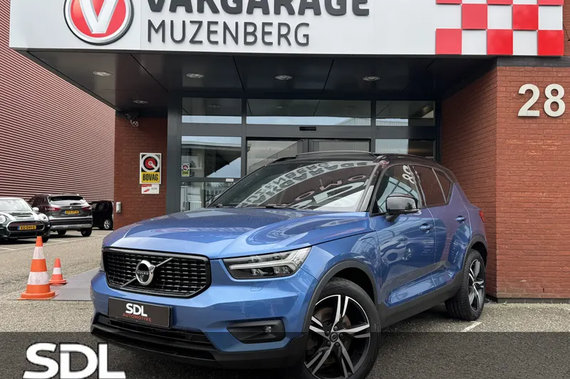 Volvo XC40 (2021)