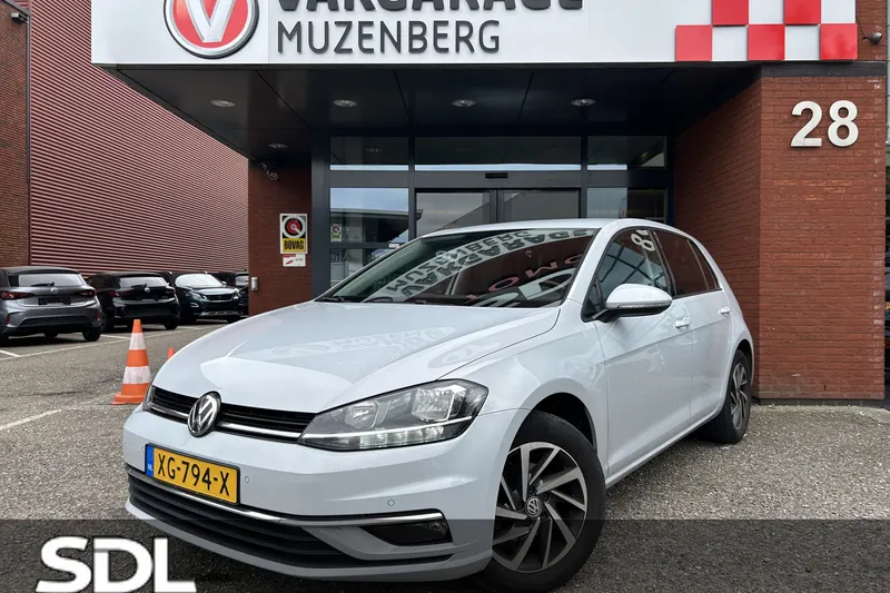 Volkswagen Golf (2019)