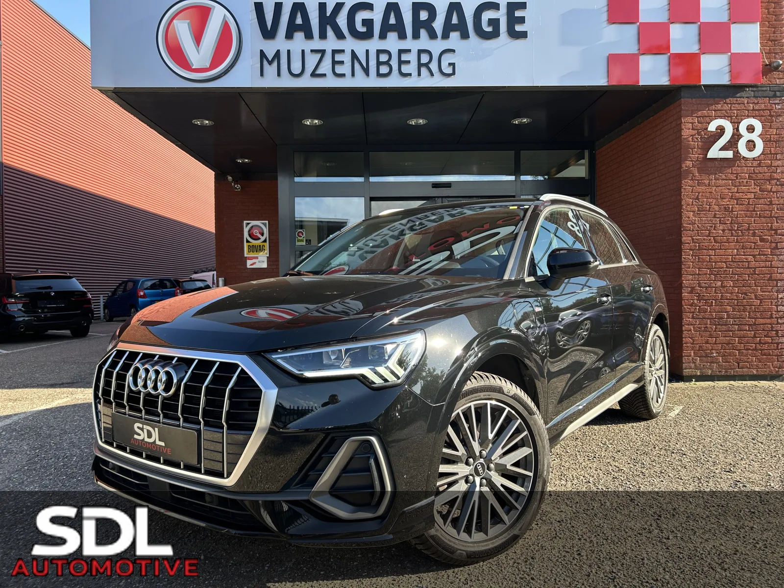 Audi Q3 (2021) — foto 1