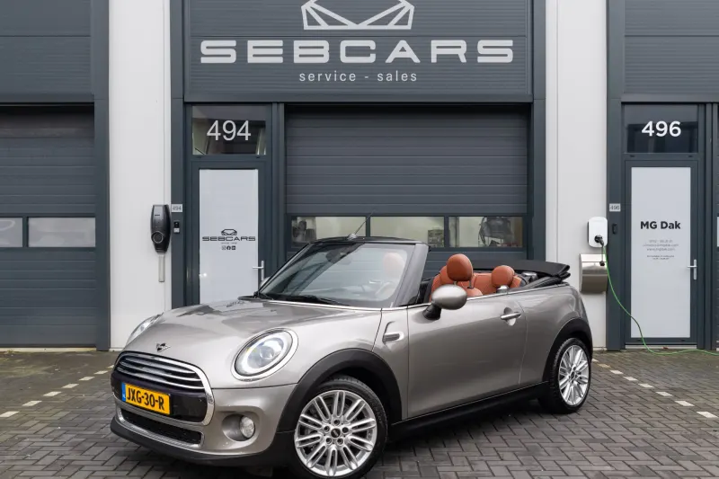 MINI Cabrio (2019)