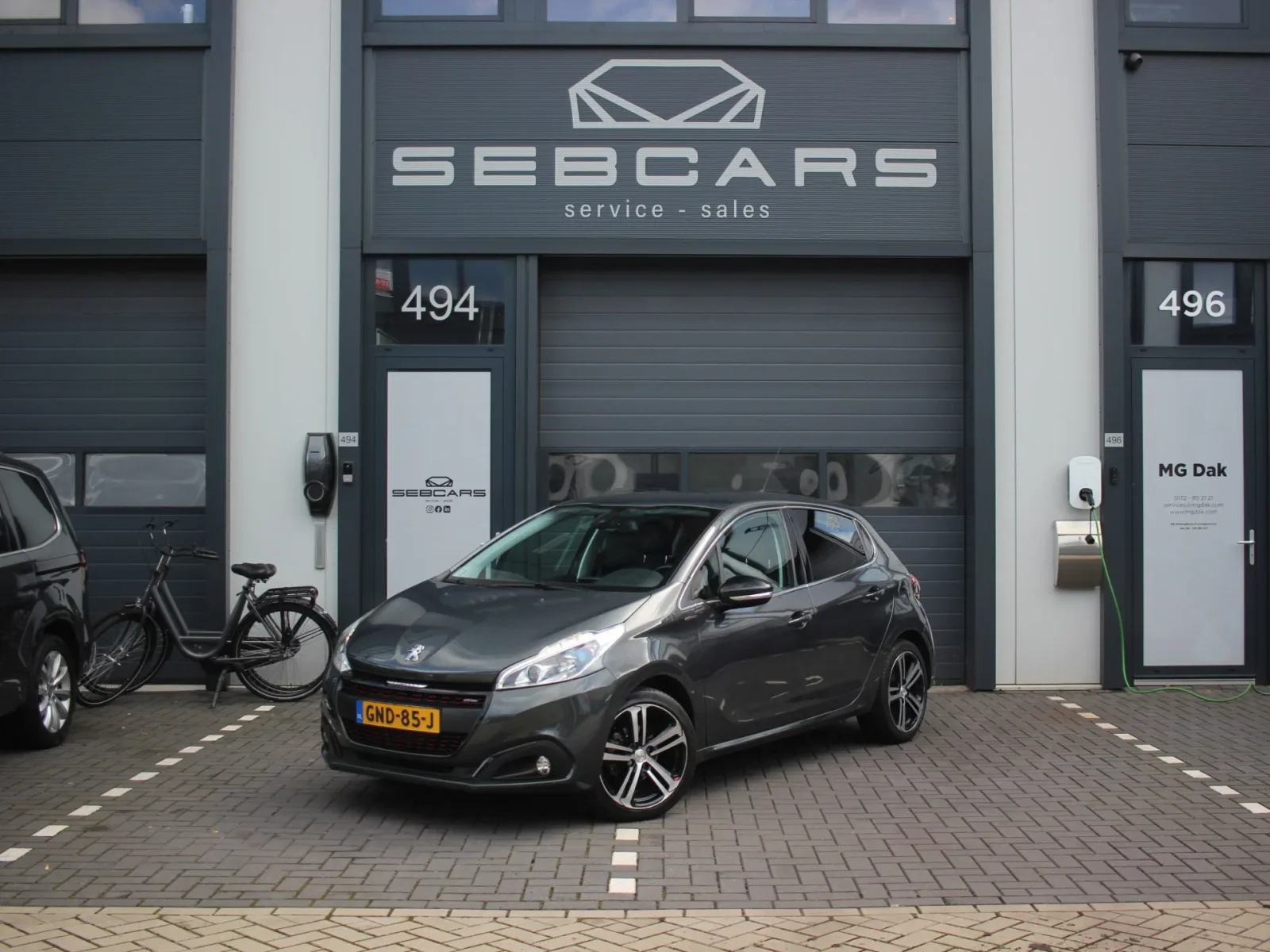 Peugeot 208 (2017) — foto 1