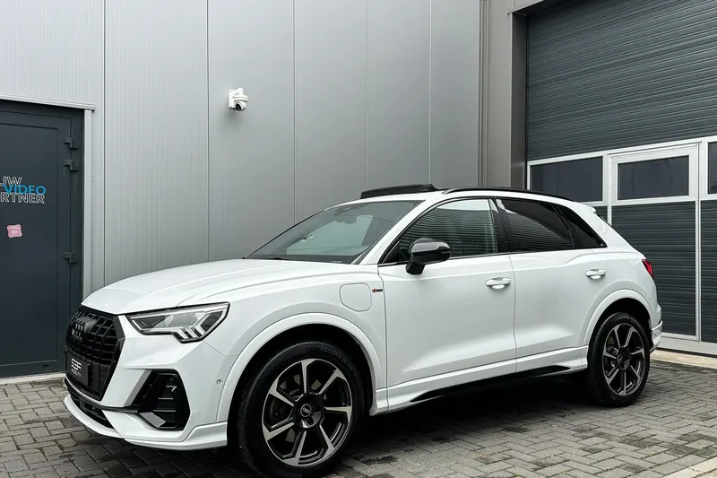 Audi Q3 (2022)