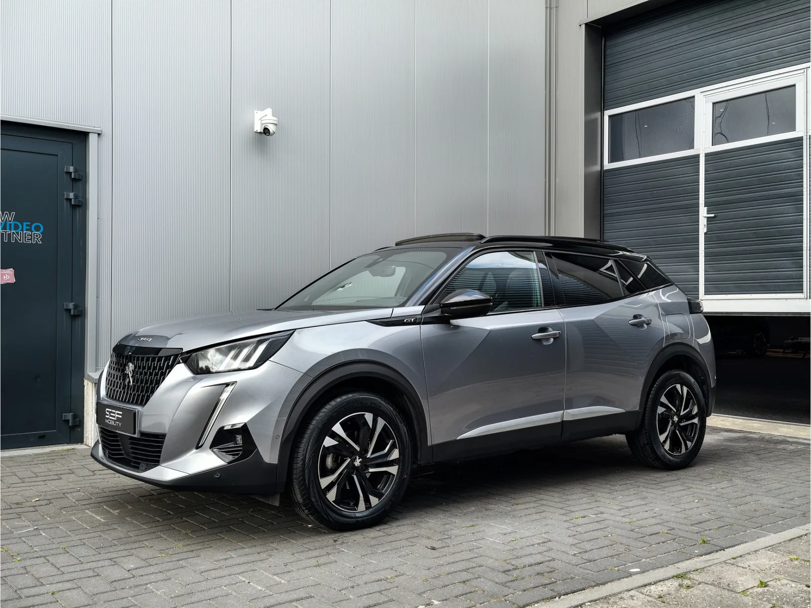 Peugeot 2008 (2021) — foto 1