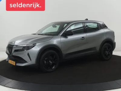 Alfa Romeo Junior (2025) — foto 1