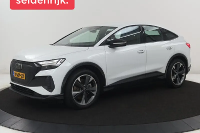 Audi Q4 e-tron (2022)