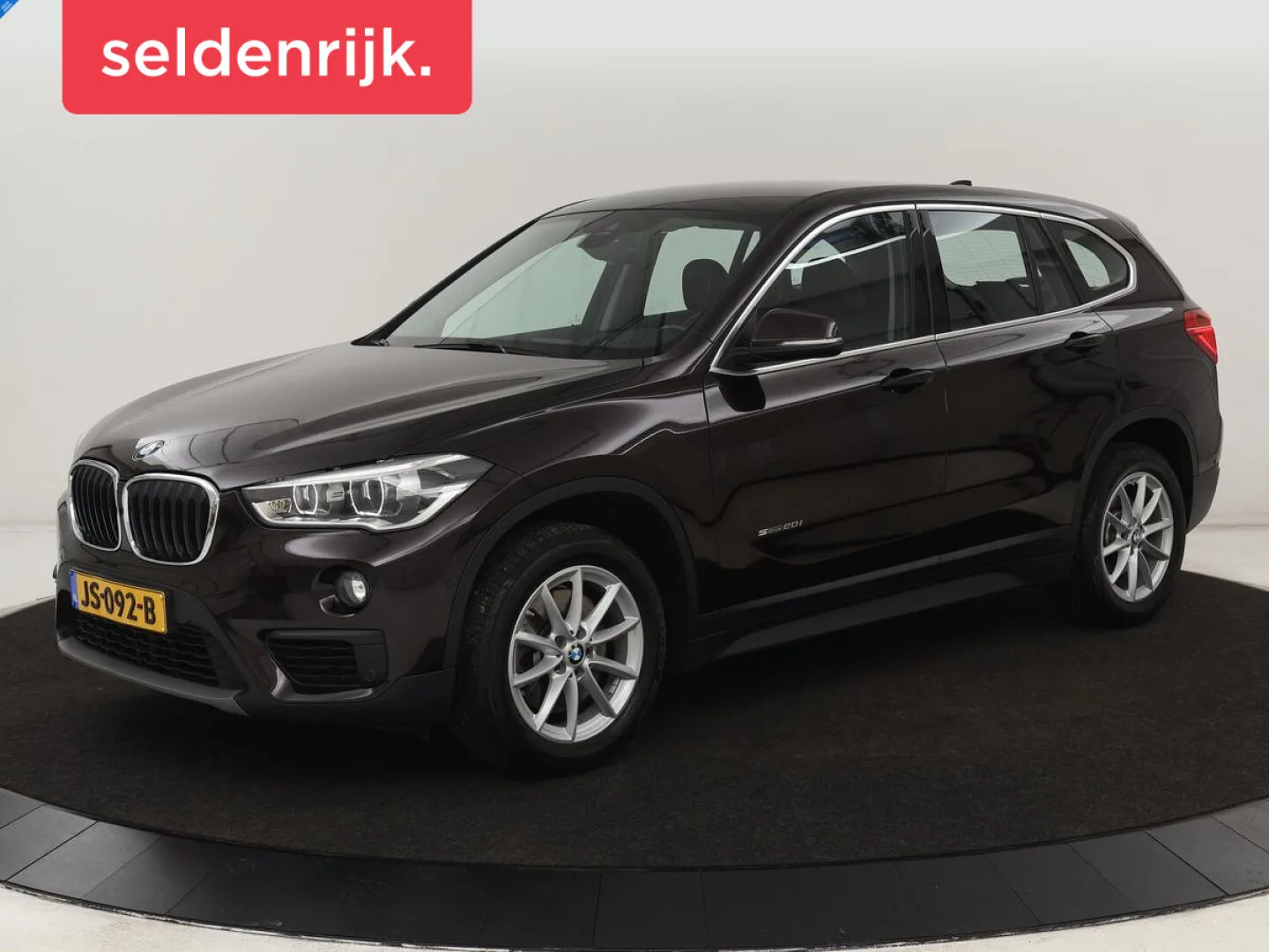 BMW X1 (2016) — foto 1