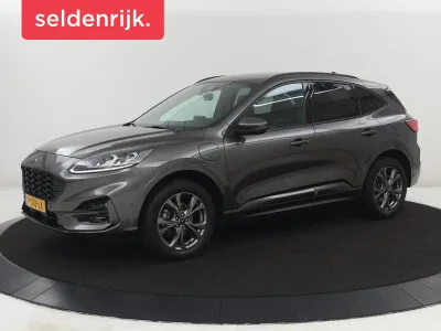 Ford Kuga (2022) — foto 1