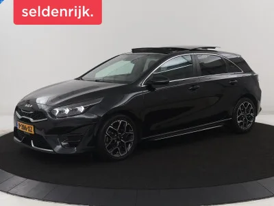 Kia Ceed (2022) — foto 1