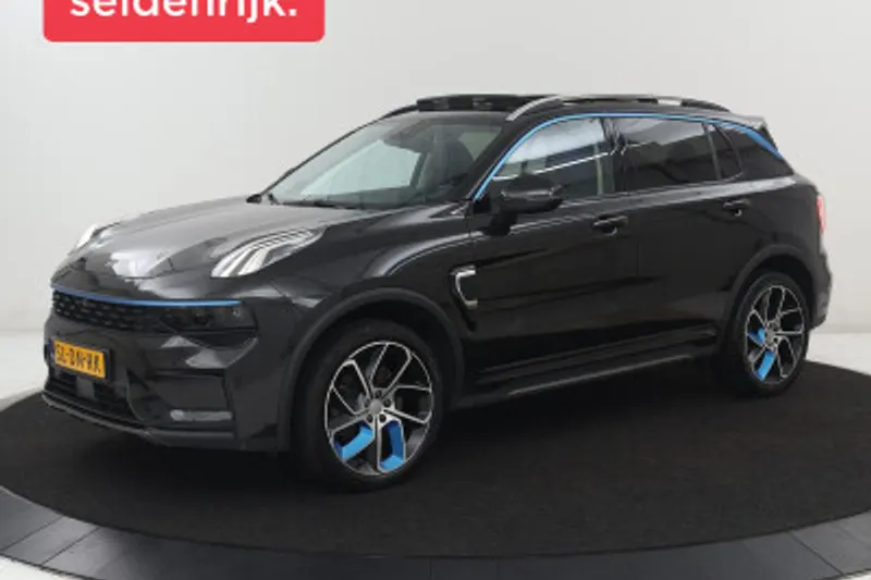Lynk & Co 01 (2023)