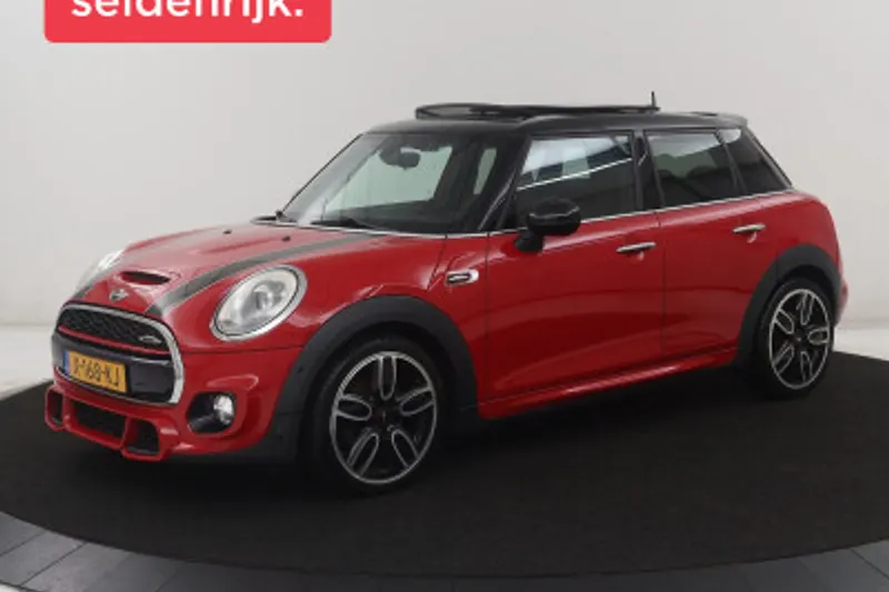 MINI Cooper S (2015)