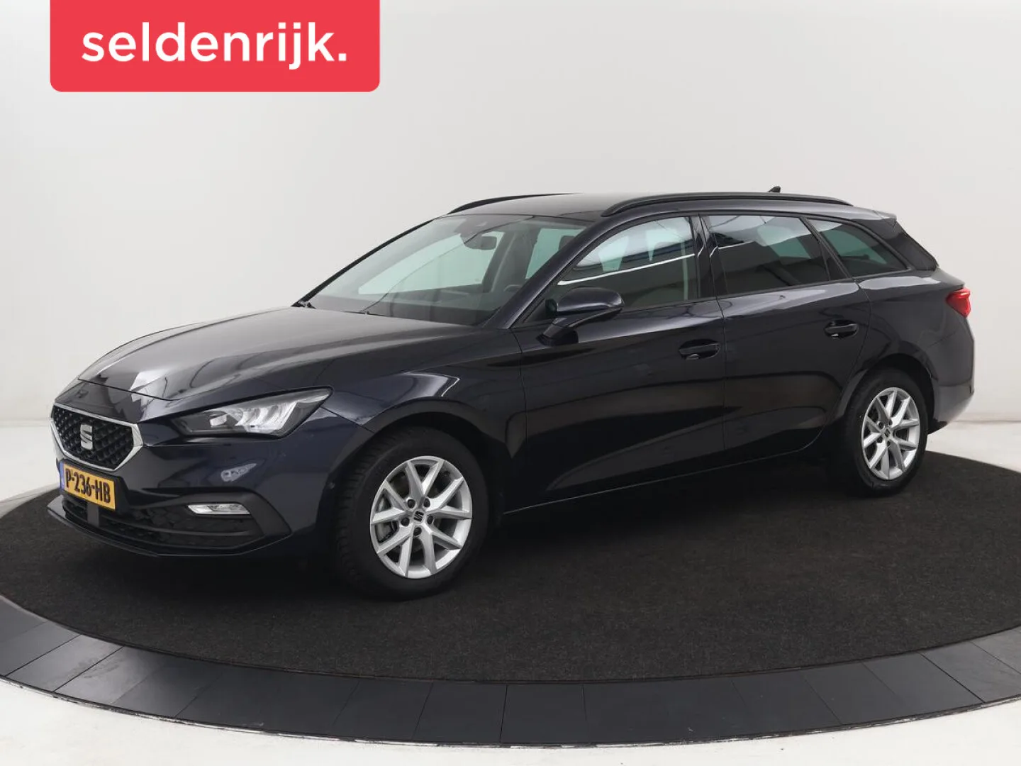 SEAT Leon (2022) — foto 1
