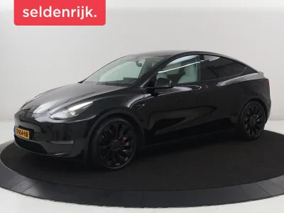 Tesla Model Y (2023) — foto 1