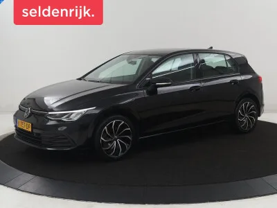 Volkswagen Golf (2020) — foto 1