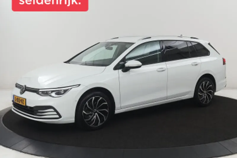 Volkswagen Golf (2021)