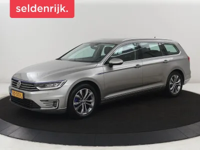 Volkswagen Passat (2016) — foto 1