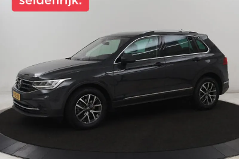 Volkswagen Tiguan (2021)