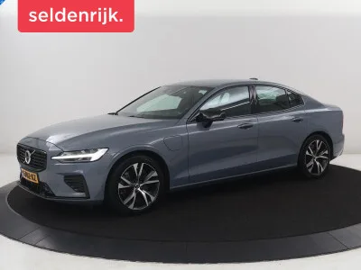 Volvo S60 (2023) — foto 1