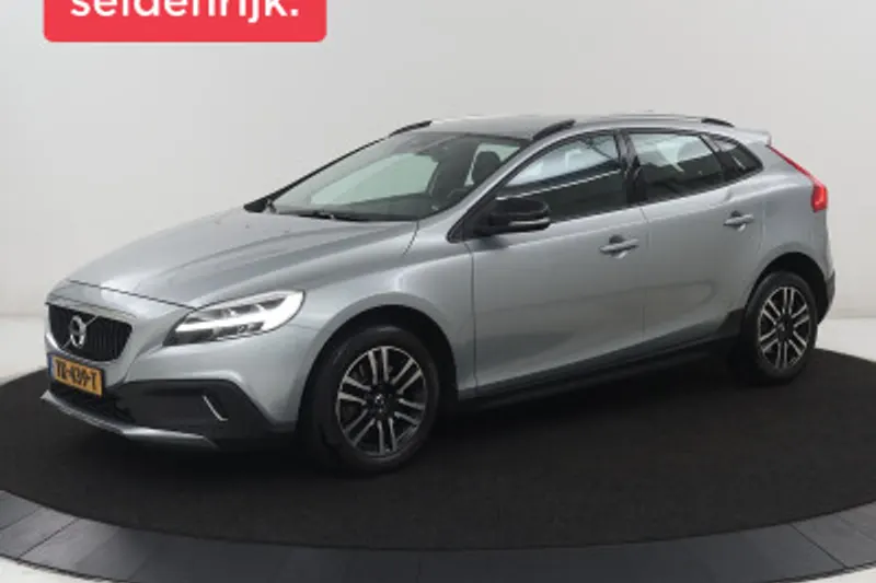 Volvo V40 Cross Country (2018)