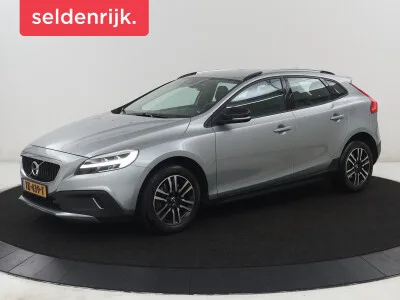 Volvo V40 Cross Country (2018) — foto 1