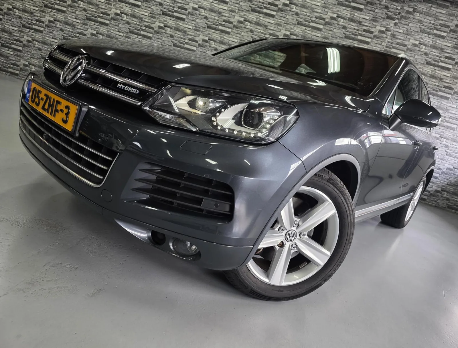 Volkswagen Touareg (2012) — foto 1