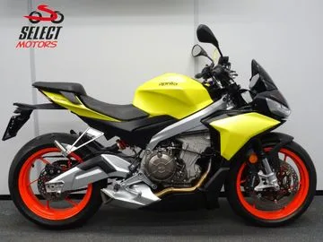 Aprilia Tuono 660 (2016) — foto 1