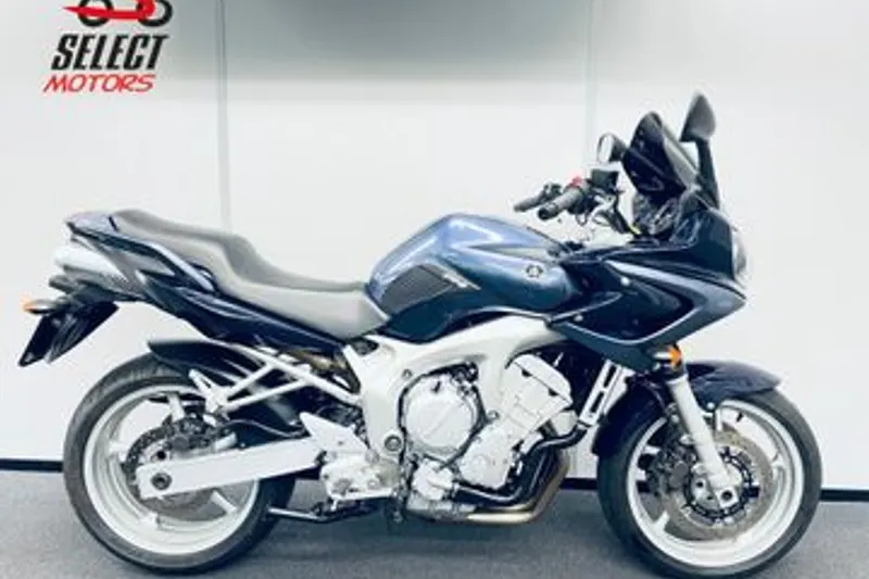 Yamaha FZS 600 Fazer (2005)