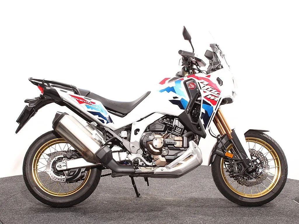 Honda CRF 1100 Adventure Sports (2025) — foto 1
