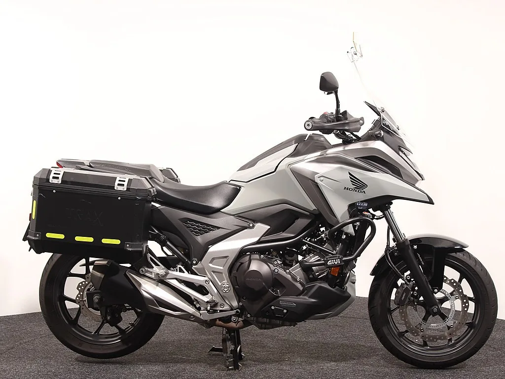 Honda NC750X 750 (2024) — foto 1