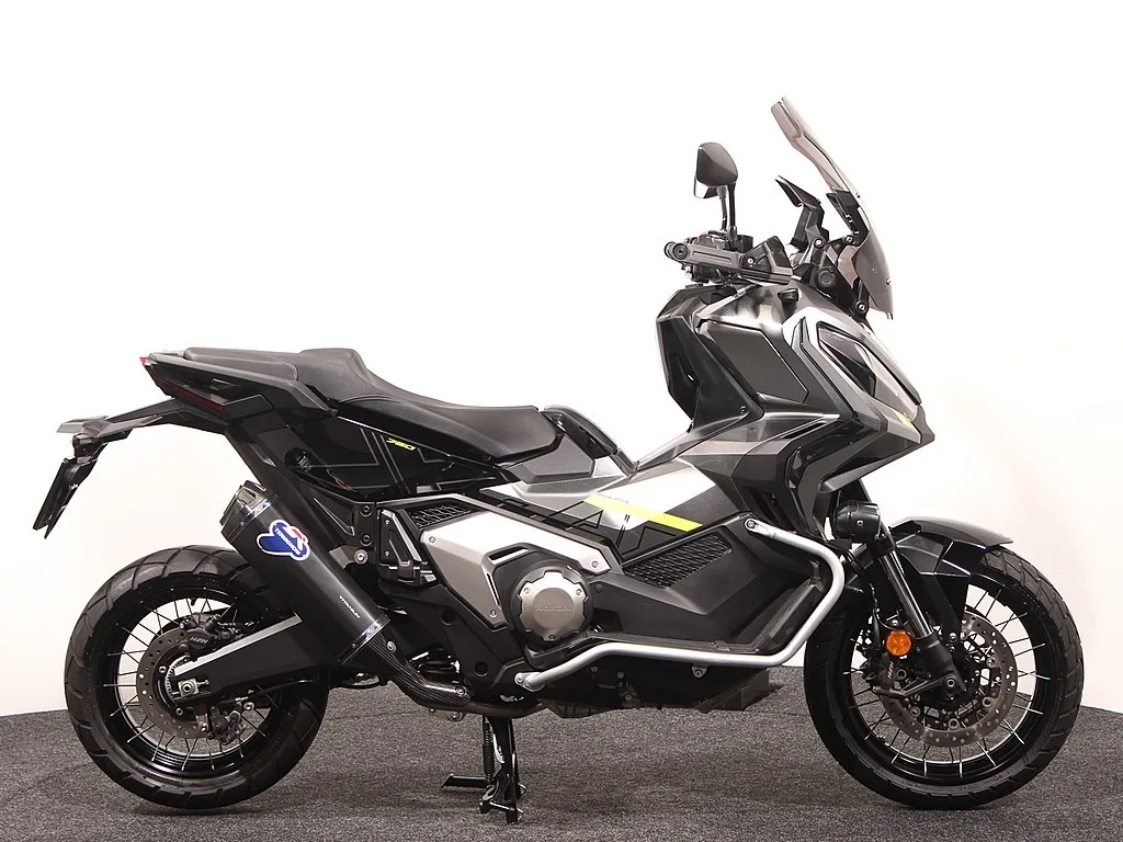 Honda X-ADV 750 (2024) — foto 1