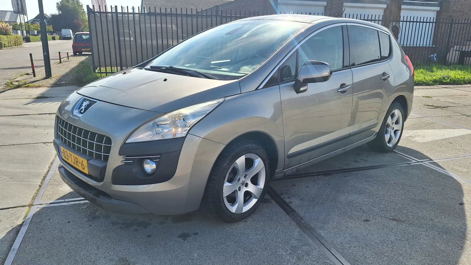 Peugeot 3008 (2012) — foto 1