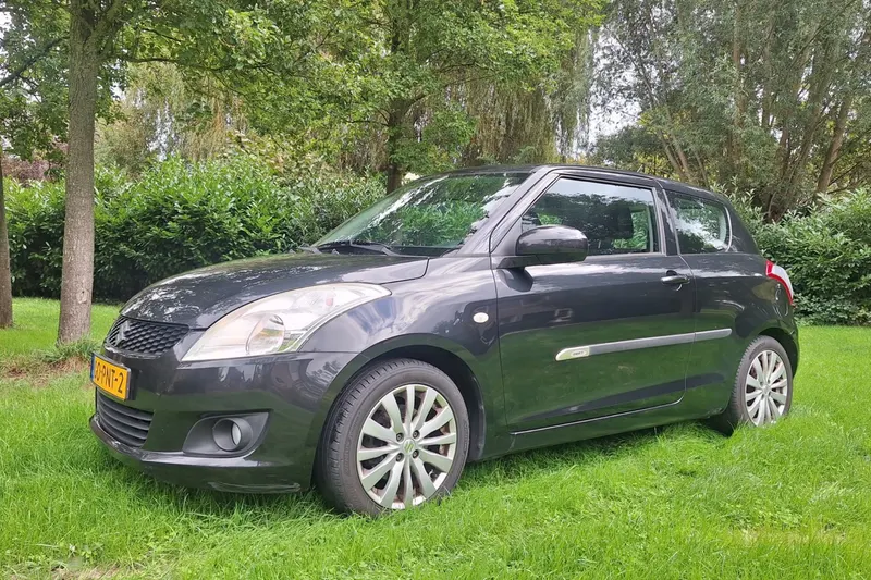 Suzuki Swift (2011)