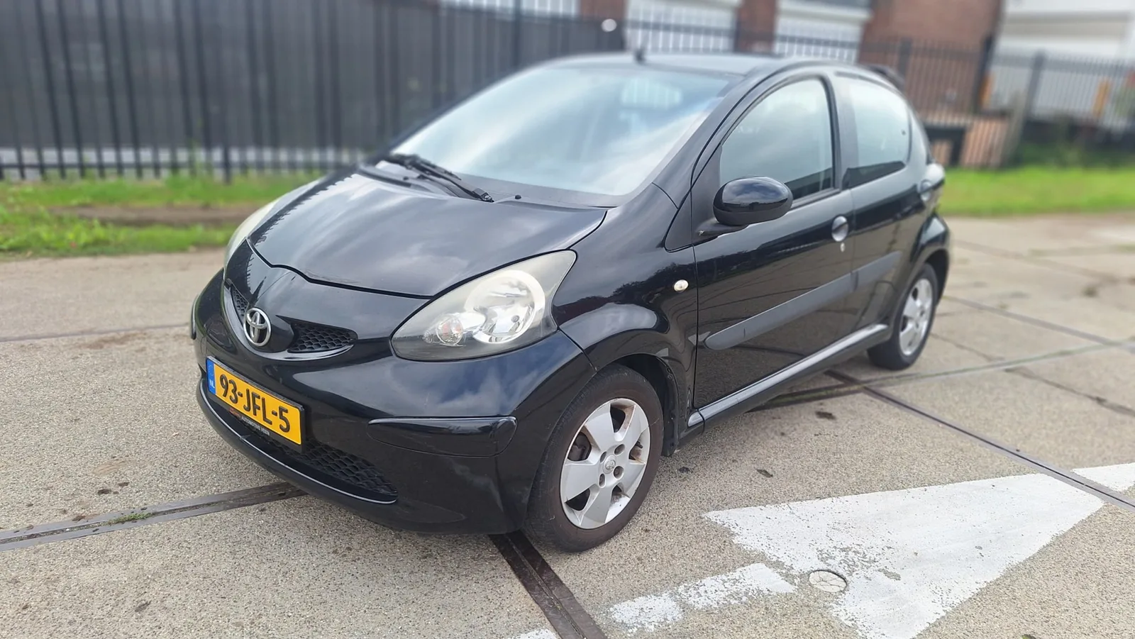 Toyota Aygo (2009) — foto 1