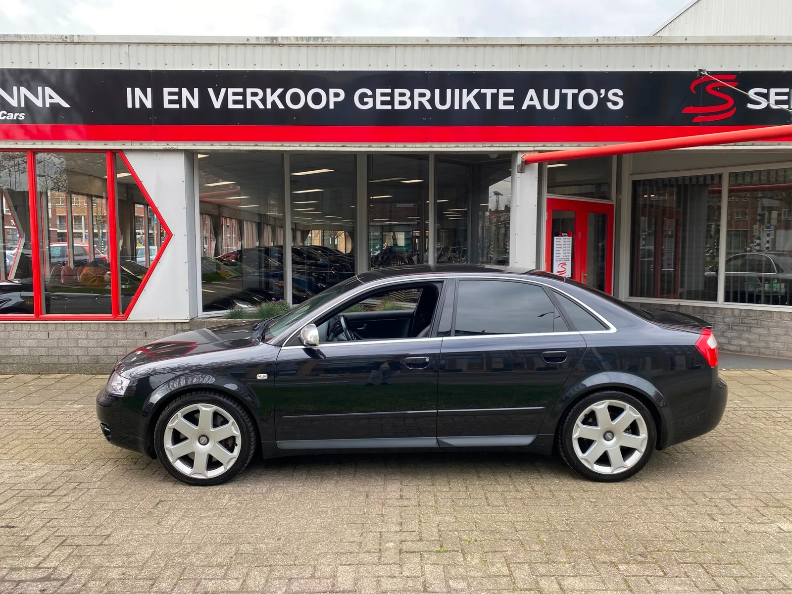 Audi S4 (2004) — foto 1