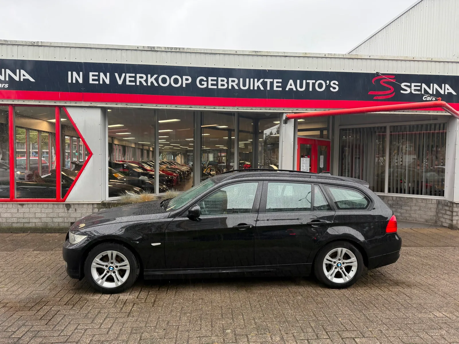 BMW 3-Serie (2009) — foto 1